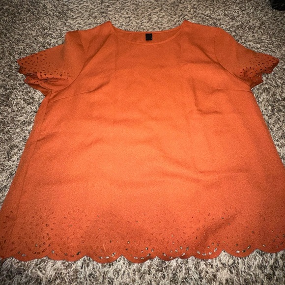 3 FOR $15❗️Orange SHEIN Shirt - Picture 3 of 6